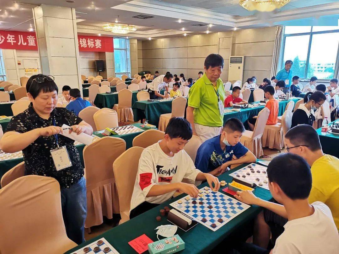 国际跳棋客户端报名国际跳棋的规则和走法-第2张图片-太平洋在线下载