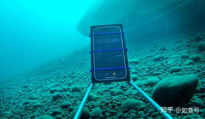 测试苹果小版手机iphone测试版转正式版-第2张图片-太平洋在线下载