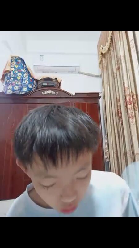 金色的鱼钩手机版下载金色的鱼钩为什么被删了-第2张图片-太平洋在线下载