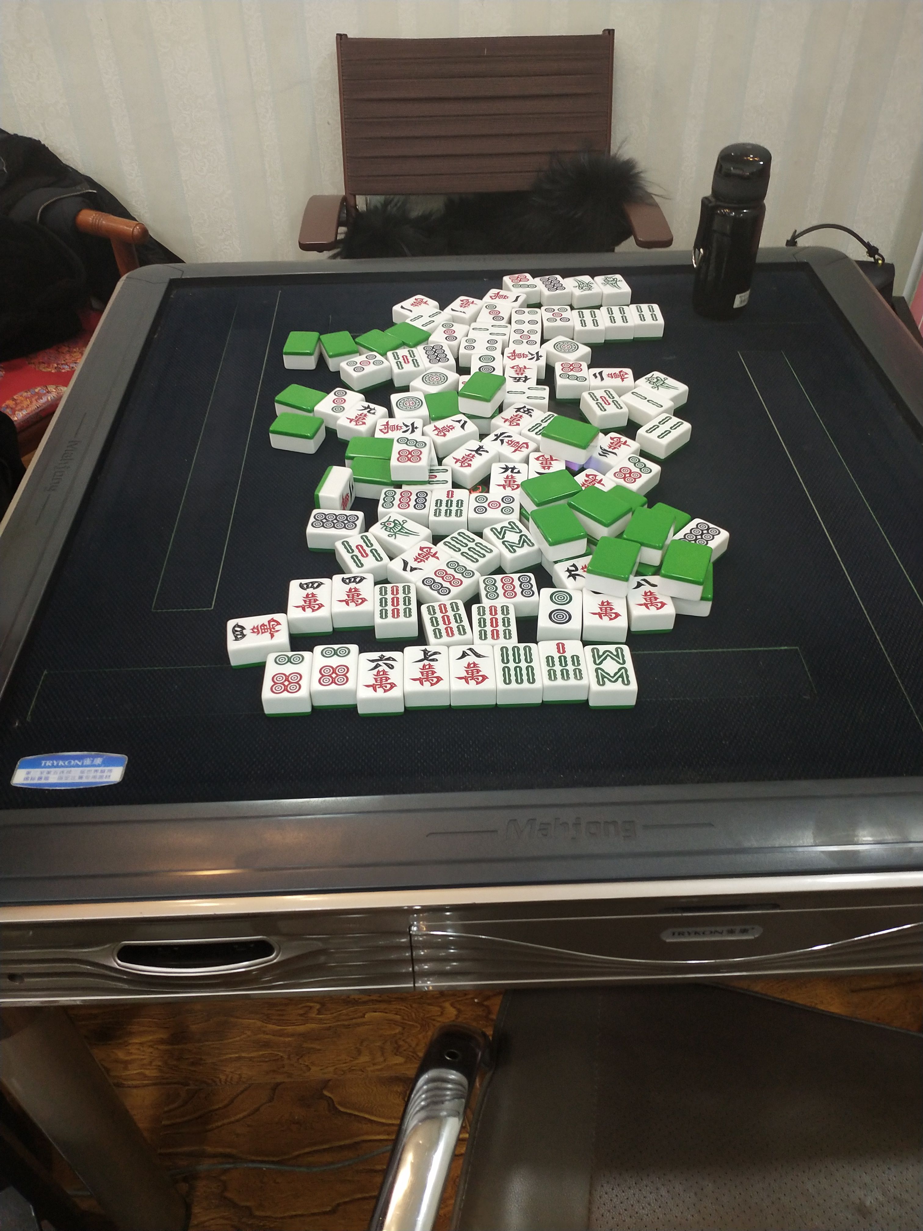 皇家娱乐棋牌手机版皇家棋牌pkufli官方网站-第2张图片-太平洋在线下载